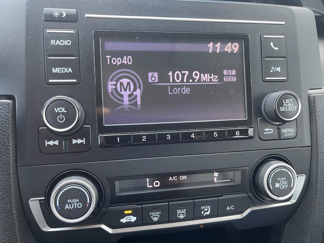 Used 2019 Honda Civic LX image 31