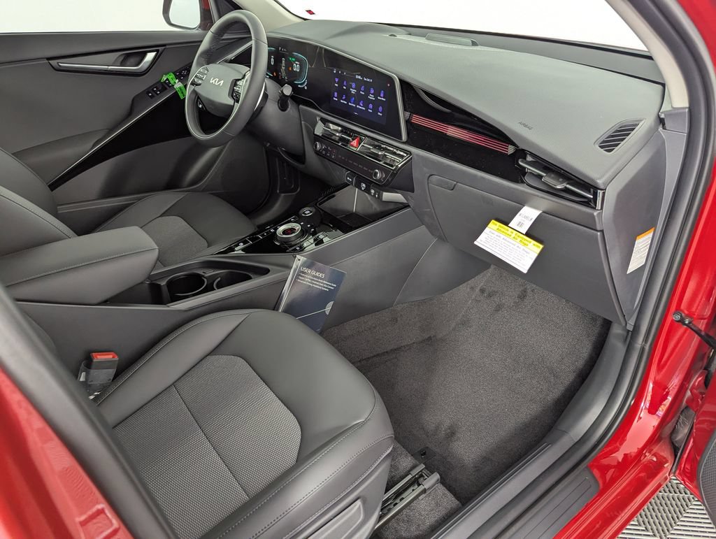 New 2025 Kia Niro EX w/ EX Cold Weather Package FWD image 34