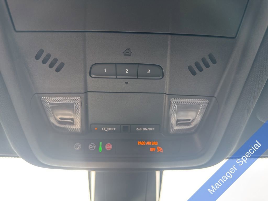 Used 2022 Chevrolet Blazer RS image 31