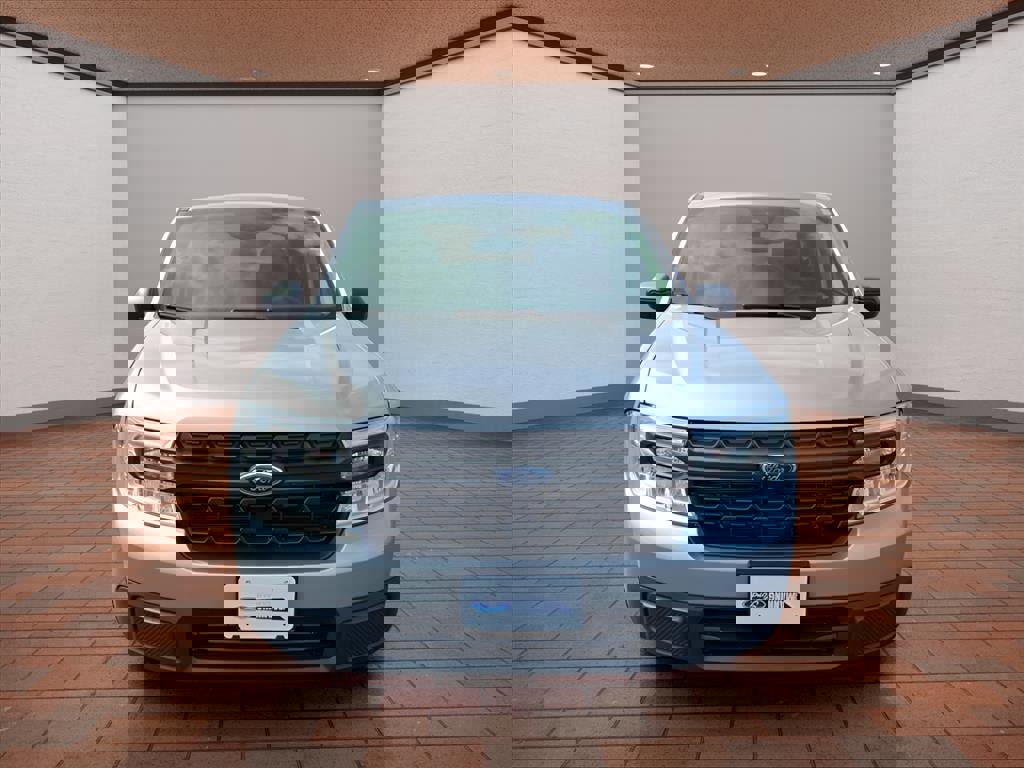 Used 2022 Ford Maverick XL image 3