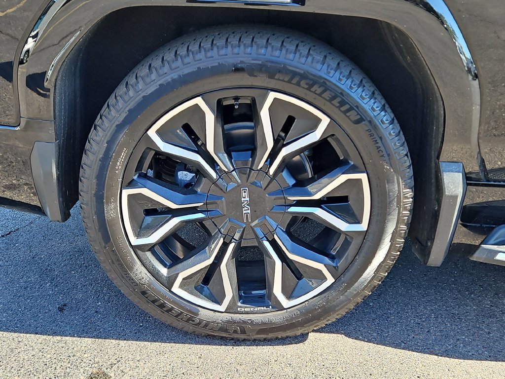 Used 2025 GMC Sierra EV Denali AWD/4WD image 7