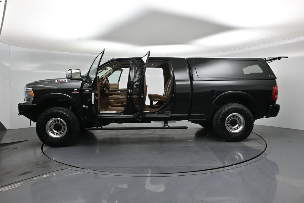 Used 2022 RAM 2500 Limited AWD/4WD image 37