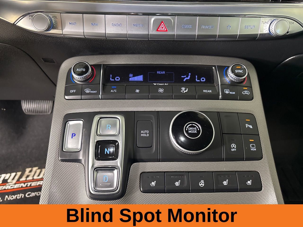 Used 2021 Hyundai Palisade Limited FWD image 21