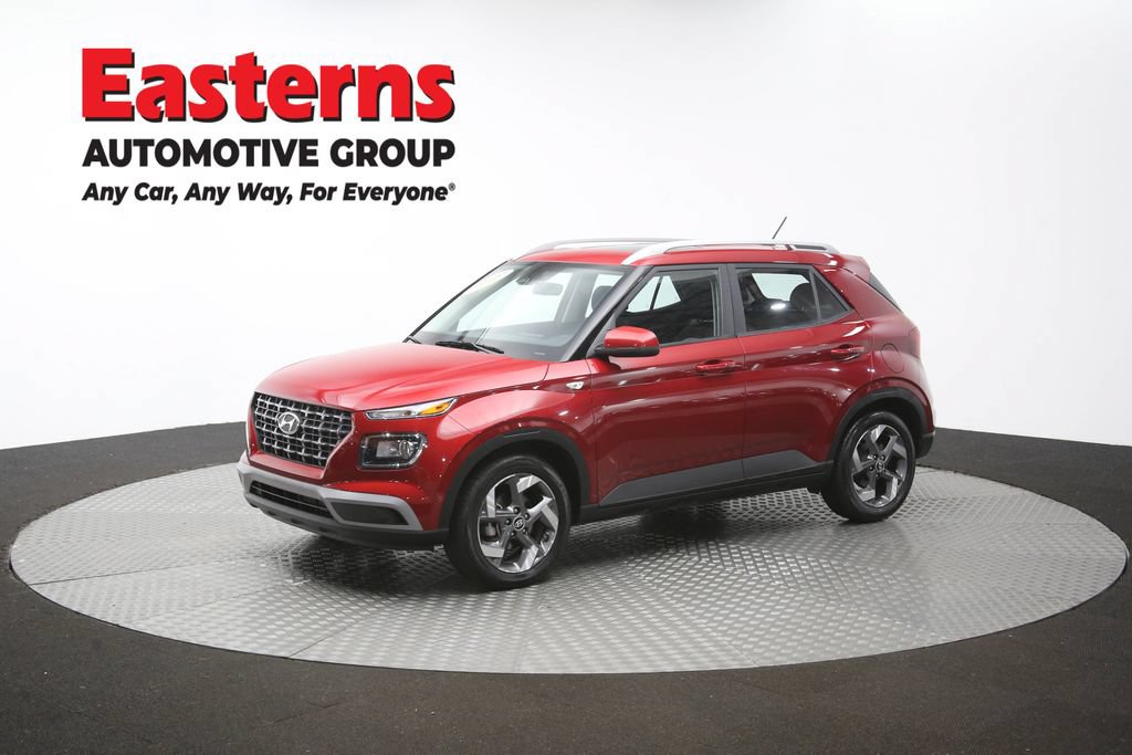 Used 2025 Hyundai Venue SEL FWD image 58
