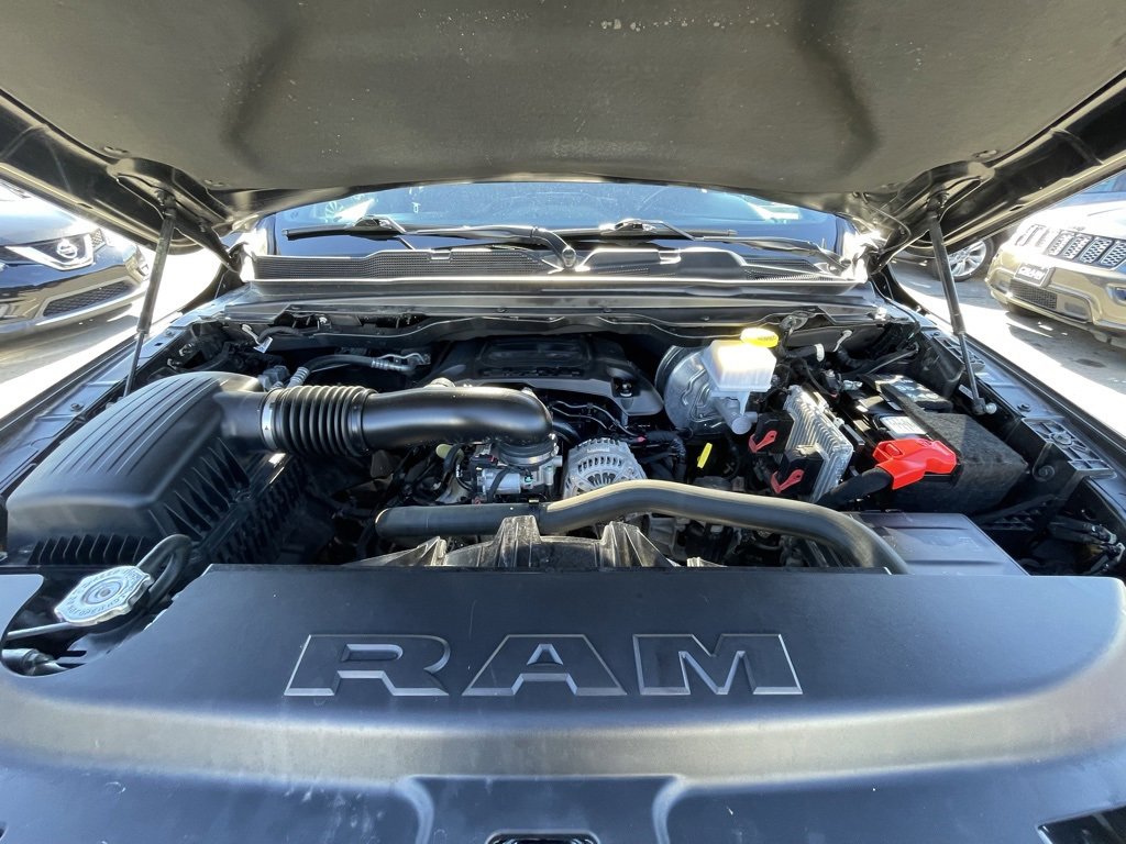 Used 2022 RAM 1500 Limited w/ Body-Colour Bumper Group image 31