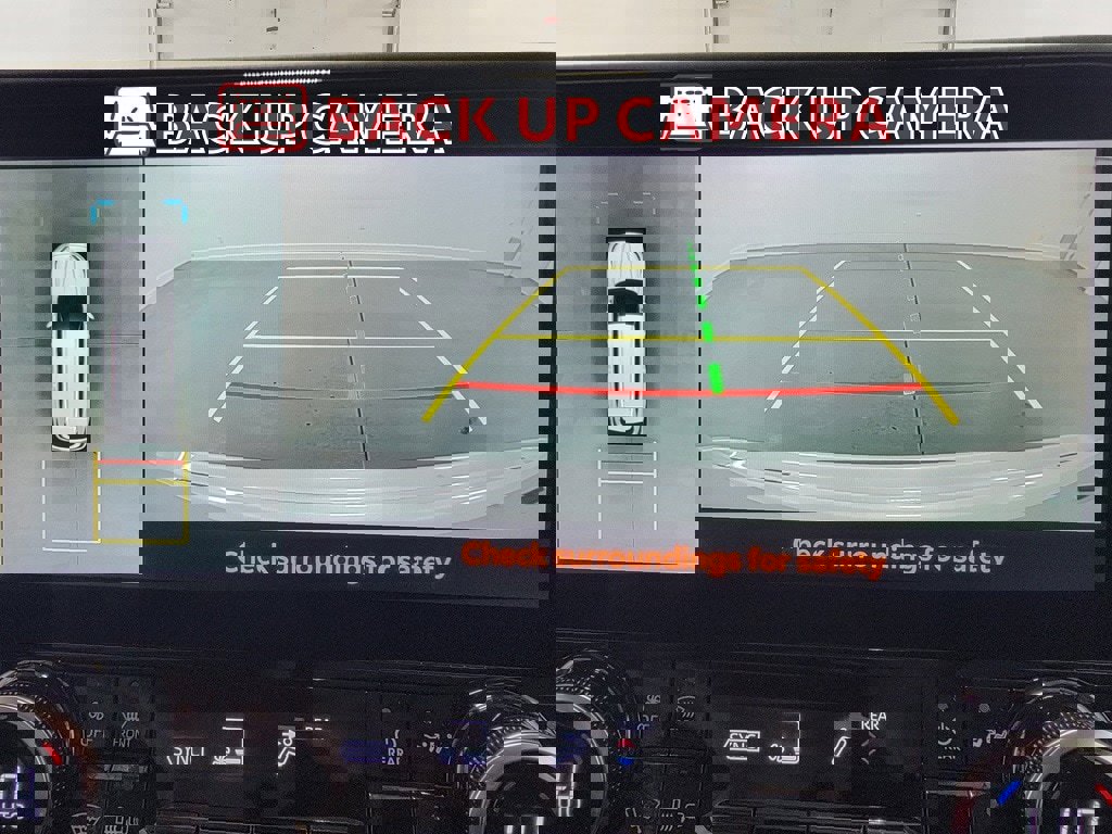 Used 2023 Toyota Highlander Limited image 22