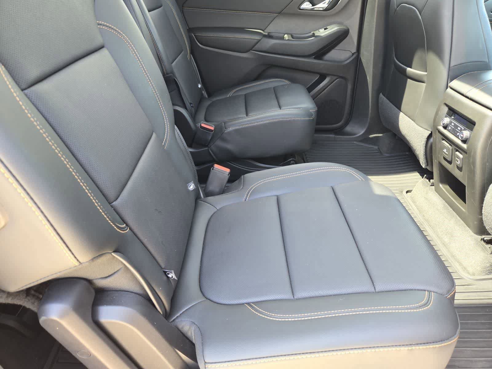 Used 2019 Chevrolet Traverse Premier w/ Driver Confidence II Package FWD image 20