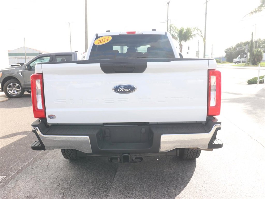 Certified 2024 Ford F250 XLT image 11