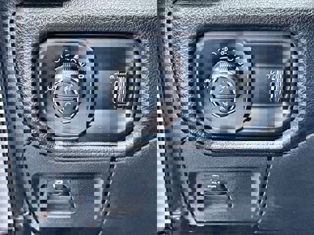 Used 2024 RAM 1500 Big Horn image 40