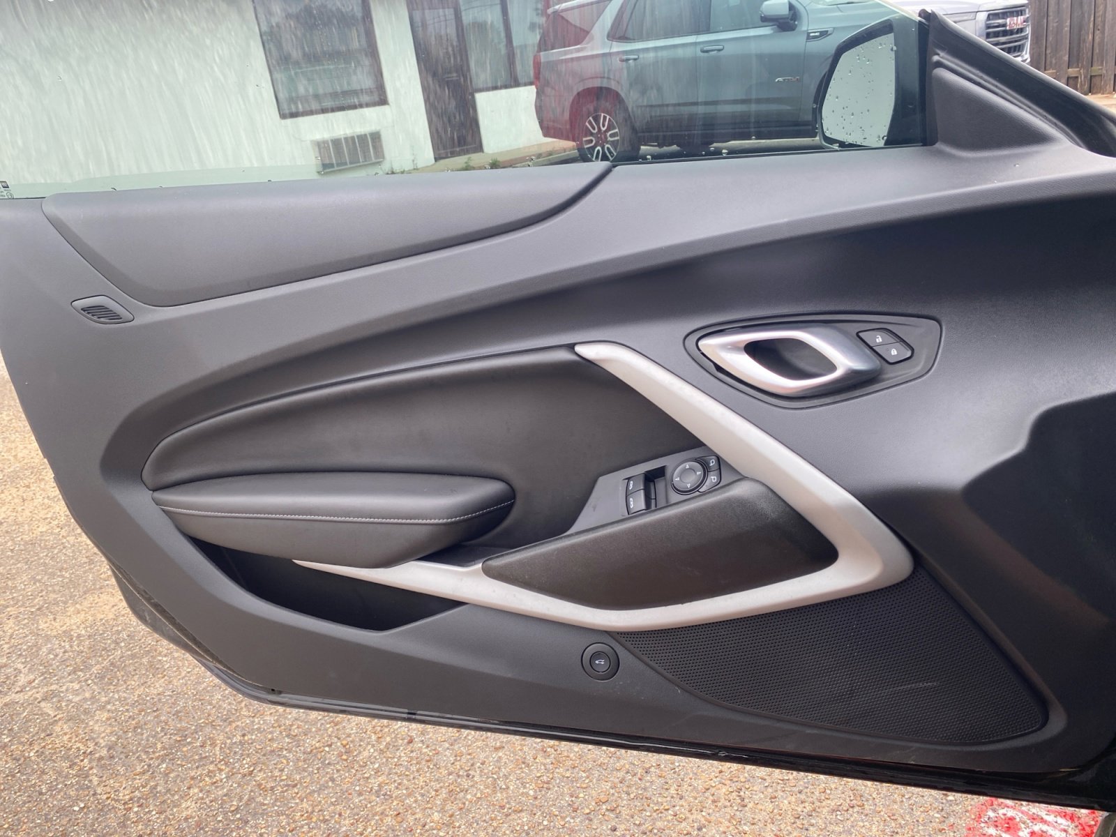 Used 2022 Chevrolet Camaro LT image 30