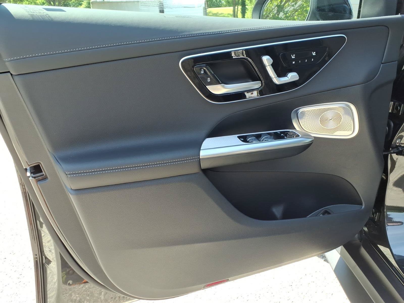 New 2026 Mercedes-Benz GLC 300 4MATIC image 14
