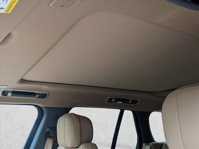 New 2026 Land Rover Range Rover SE AWD/4WD image 15
