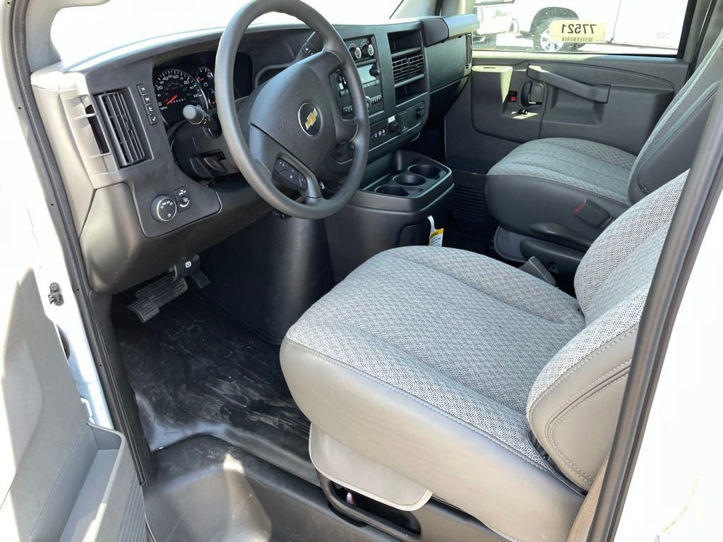 New 2025 Chevrolet Express 3500 w/ Power Convenience Package image 26