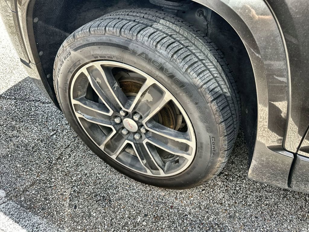 Used 2019 GMC Acadia Denali w/ Technology Package image 11