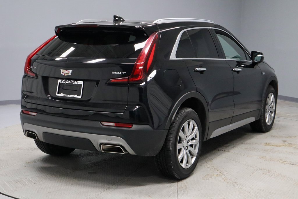 Used 2023 Cadillac XT4 Premium Luxury image 10