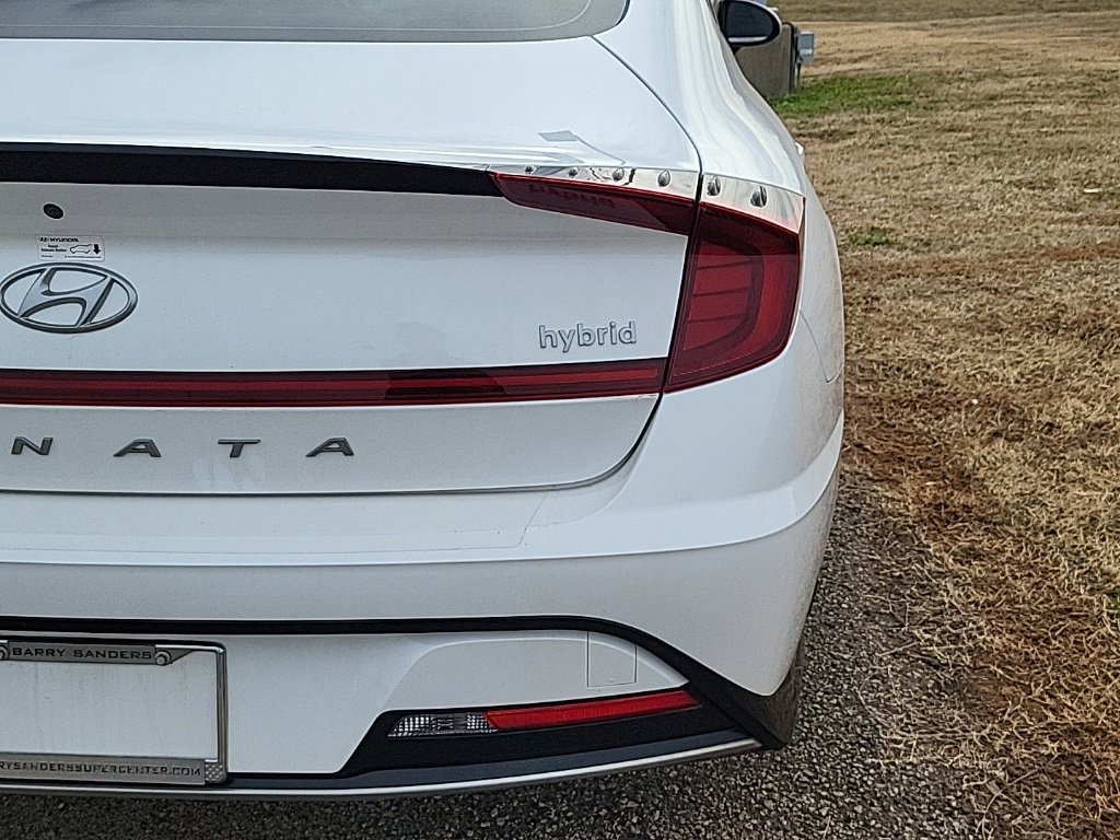 Used 2023 Hyundai Sonata SEL w/ Cargo Package image 8