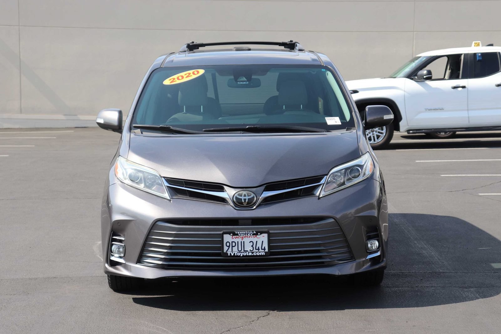 Certified 2020 Toyota Sienna Limited FWD image 2