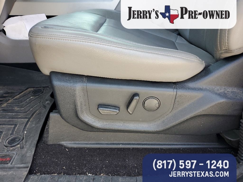 Used 2020 Ford F150 Lariat RWD image 6