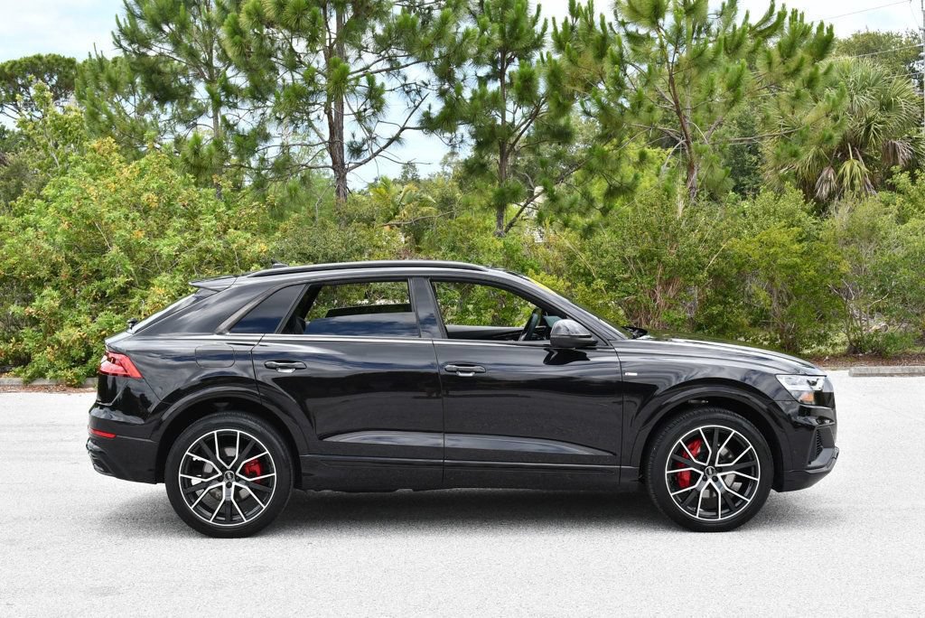 Used 2020 Audi Q8 Premium Plus w/ Premium Plus Package AWD/4WD image 35