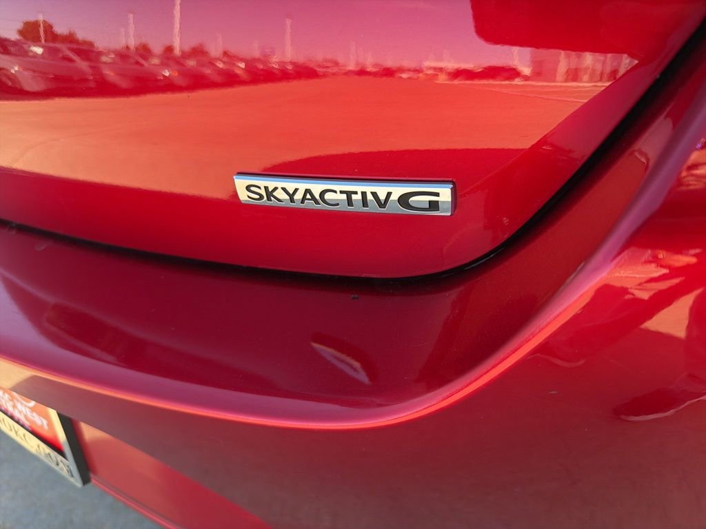Used 2024 MAZDA MAZDA3 s FWD image 11