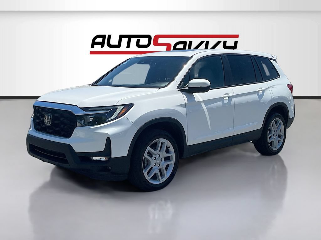 Used 2025 Honda Passport EX-L image 3