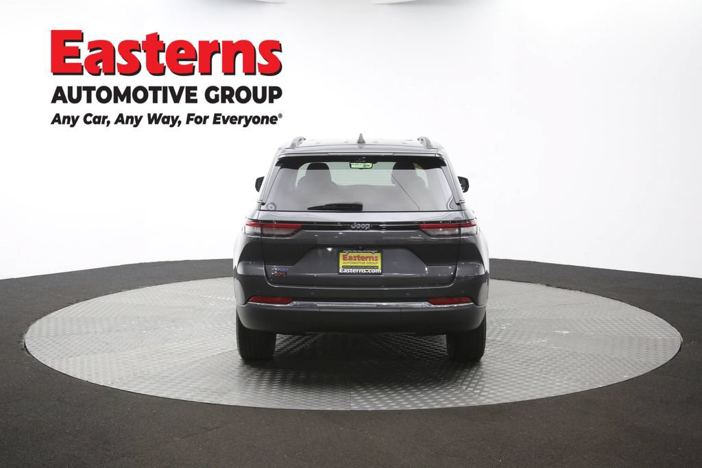 Used 2022 Jeep Grand Cherokee Limited 4xe w/ Luxury Tech Group II AWD/4WD image 42