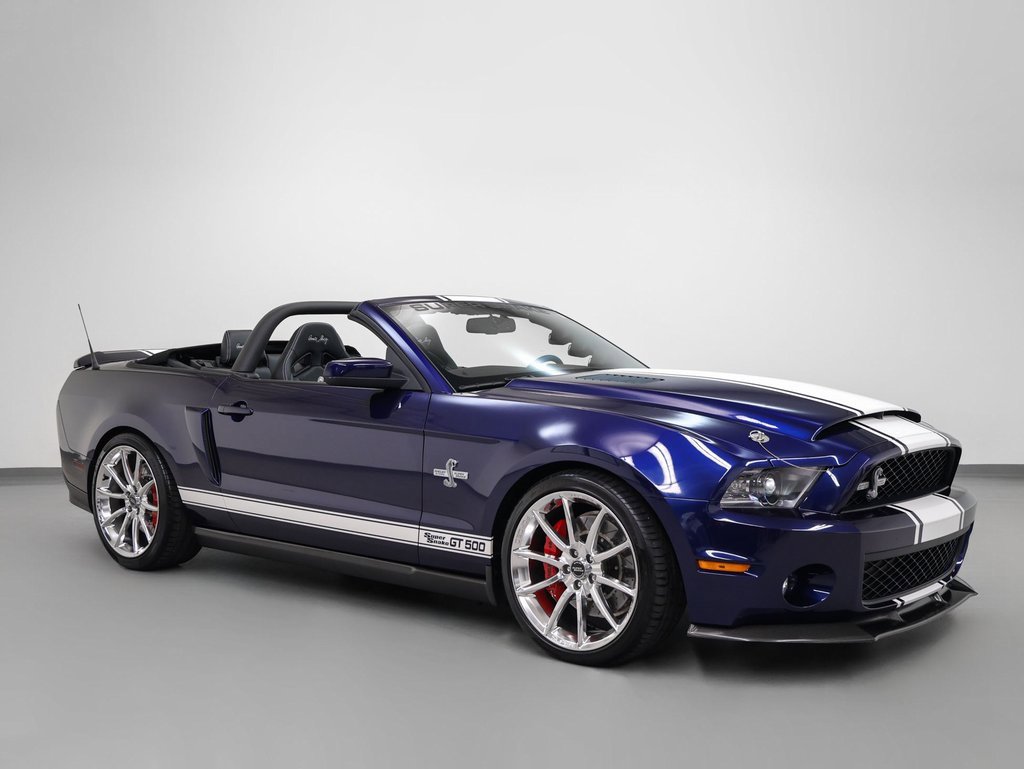 Used 2012 Ford Mustang Shelby GT500 w/ Electronics Pkg video 1
