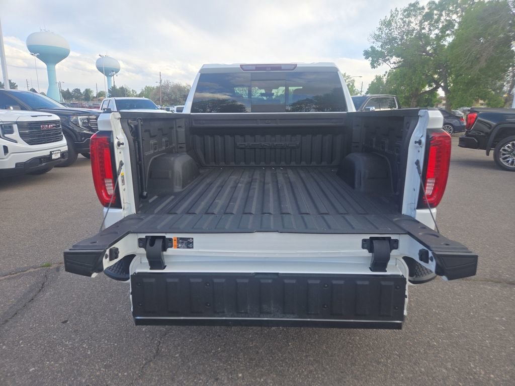 Used 2019 GMC Sierra 1500 Denali w/ Denali Ultimate Package AWD/4WD image 18
