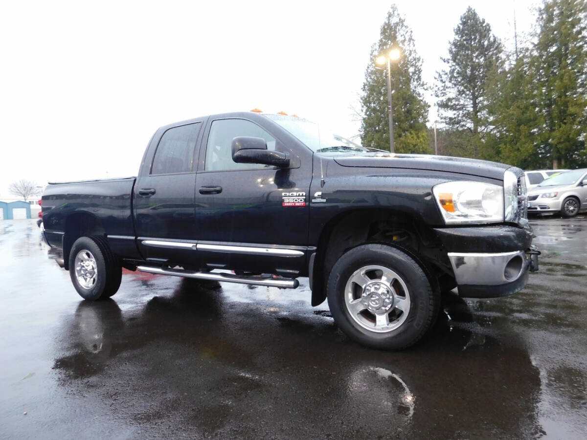 Used 2008 Dodge Ram 3500 Truck SLT w/ Trailer Tow Group AWD/4WD image 1