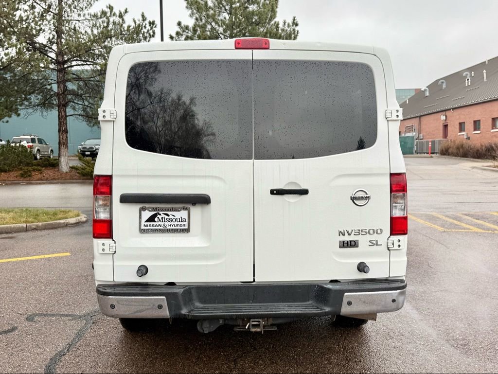 Used 2013 Nissan NV 3500 SL w/ Technology Pkg image 9