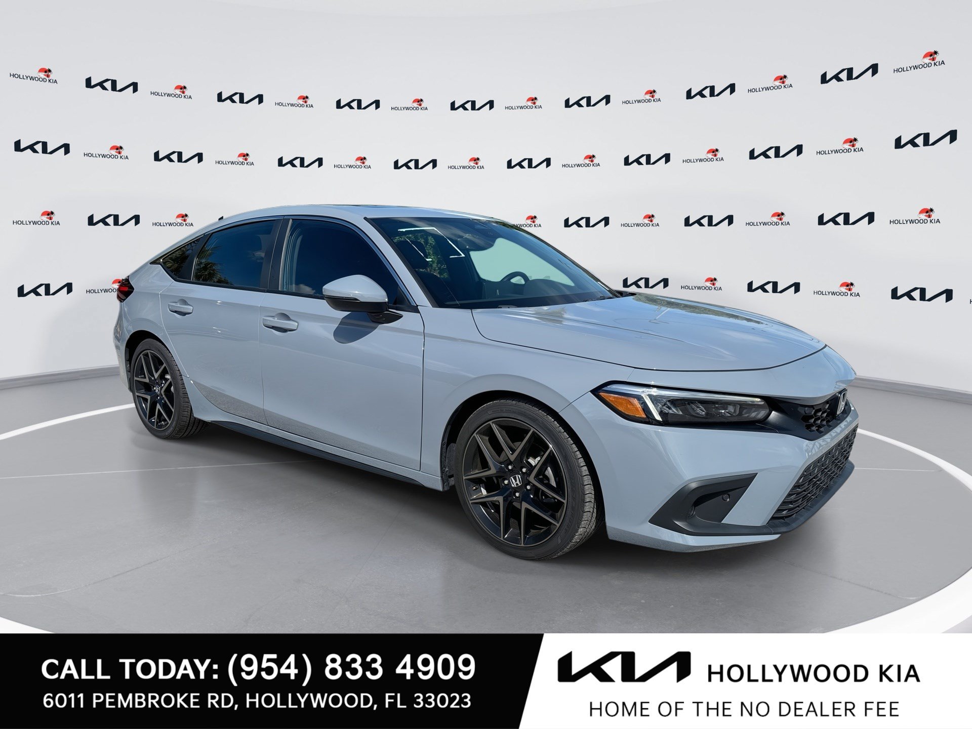 Used 2024 Honda Civic Sport Touring image 1