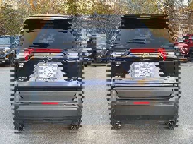 Used 2024 Toyota RAV4 XLE image 4