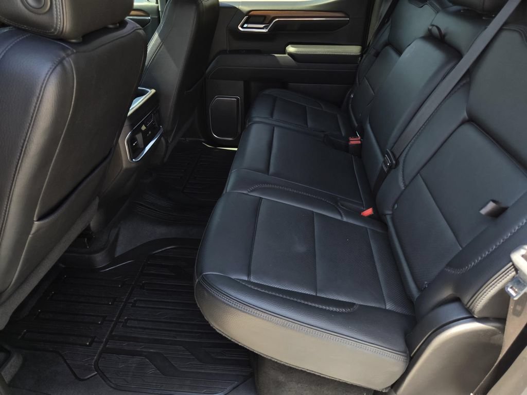 Used 2023 GMC Sierra 1500 Denali w/ Denali Reserve Package RWD image 13