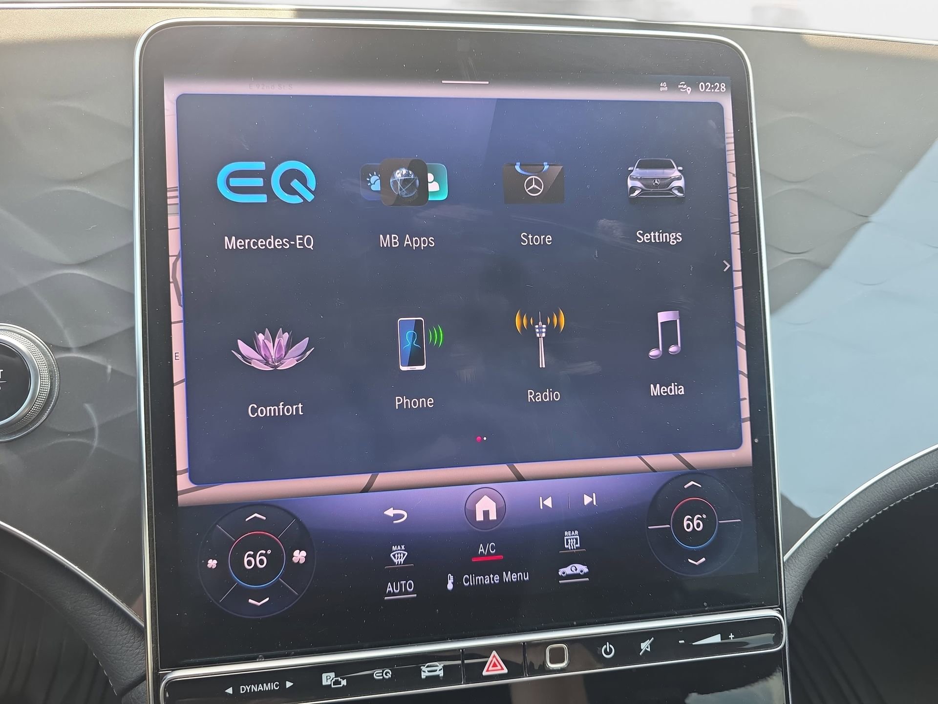 Certified 2023 Mercedes-Benz EQE 350+ SUV image 21