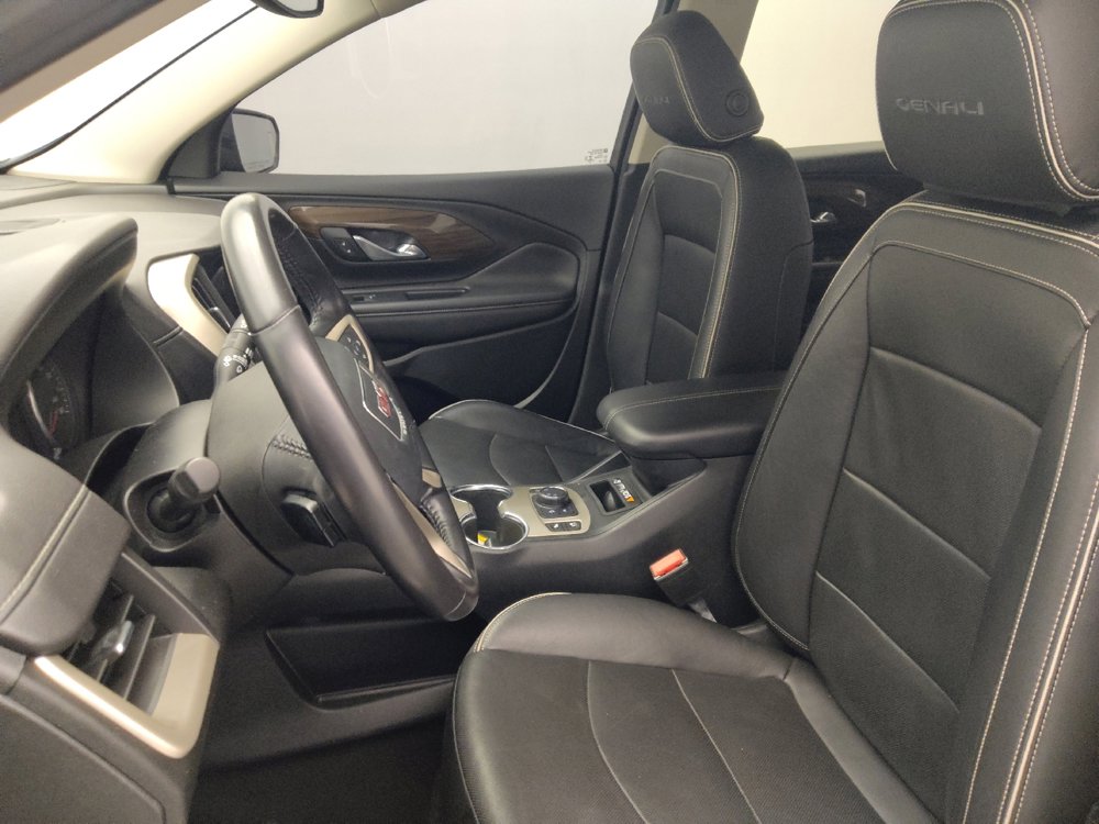 Used 2019 GMC Terrain Denali w/ Driver Alert Package II image 17
