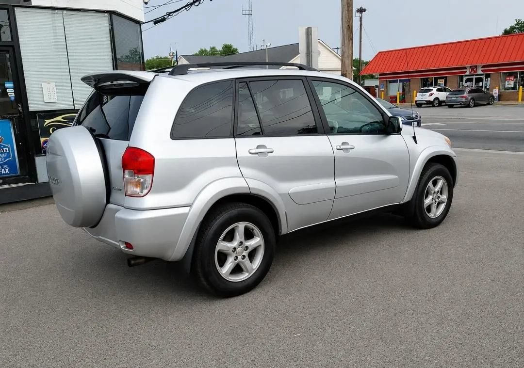 Used 2002 Toyota RAV4 4WD image 7