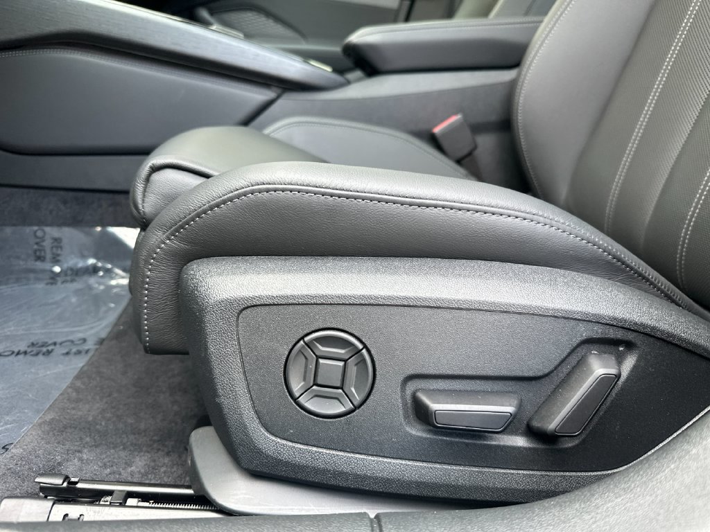 Used 2025 Audi A5 Premium Plus w/ Premium Plus AWD/4WD image 17