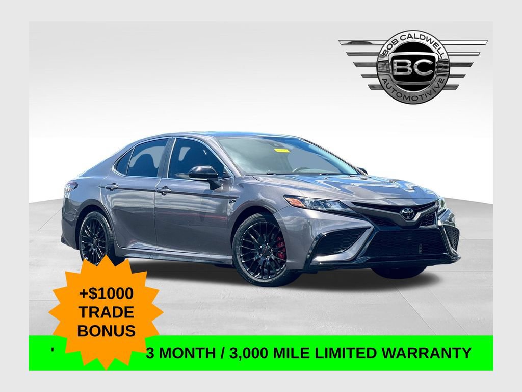 Used 2023 Toyota Camry SE