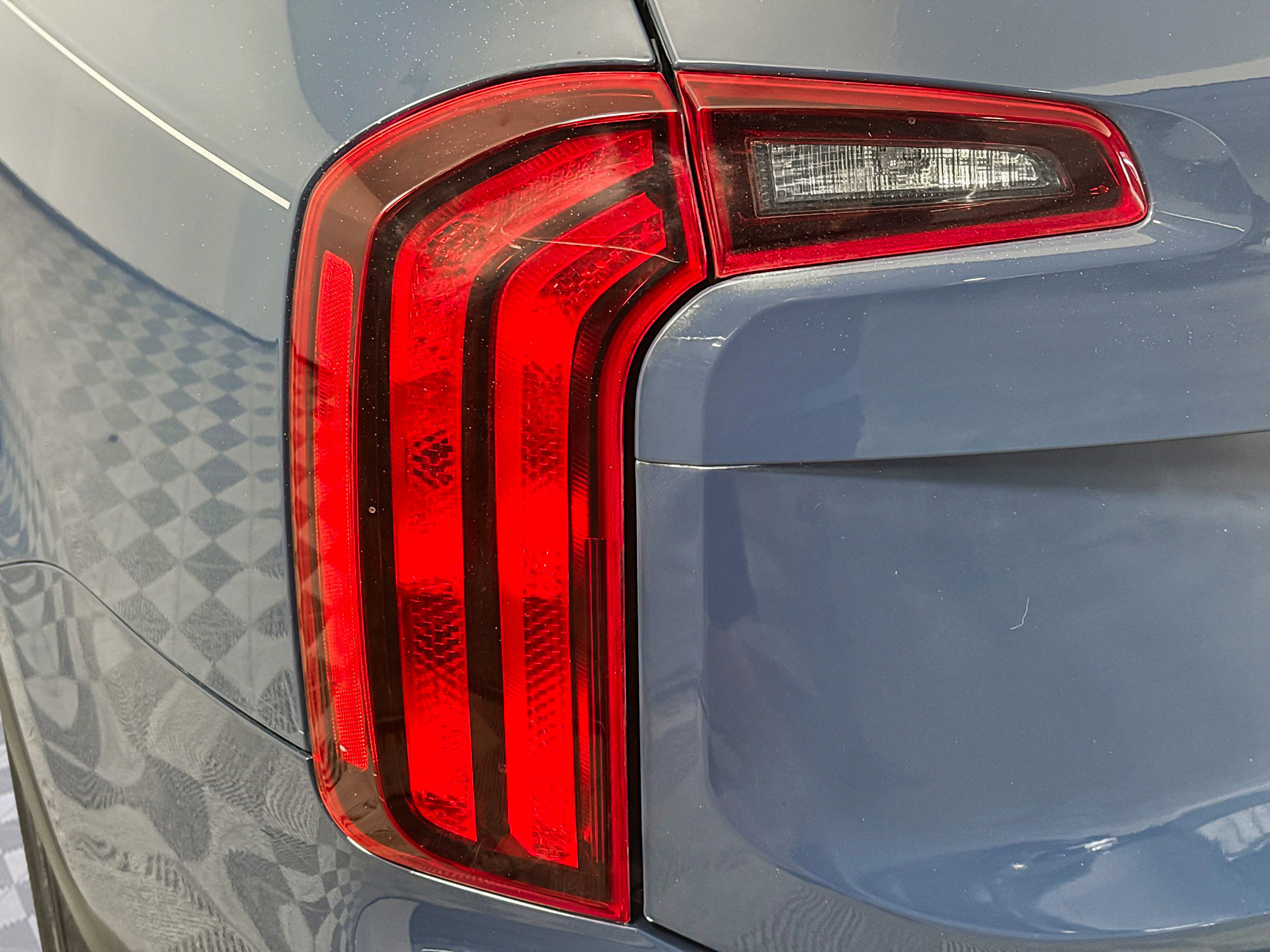 Used 2025 Kia Telluride S image 34