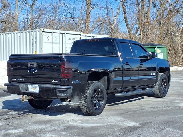 Used 2017 Chevrolet Silverado 1500 LT w/ Midnight Edition image 2