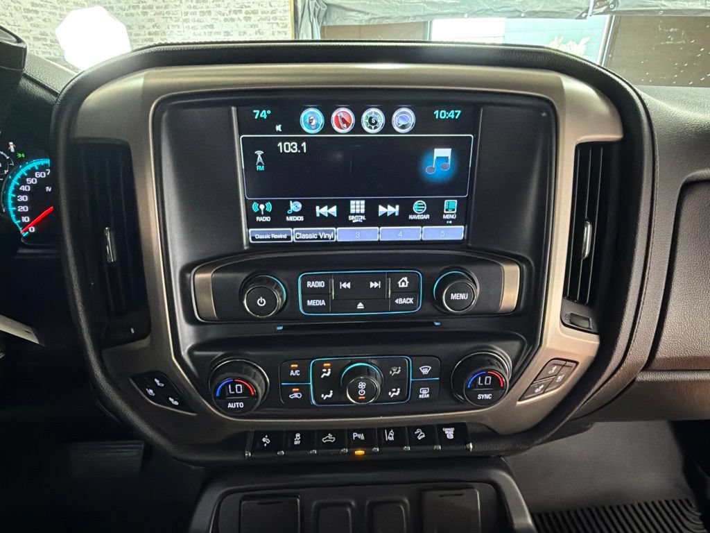Used 2018 GMC Sierra 2500 Denali w/ Duramax Plus Package AWD/4WD image 18