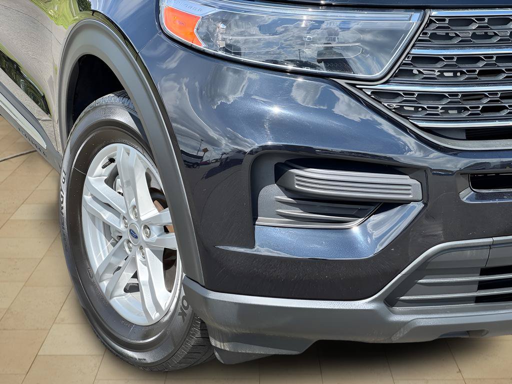 Used 2022 Ford Explorer XLT w/ Class IV Trailer Tow Package AWD/4WD image 43
