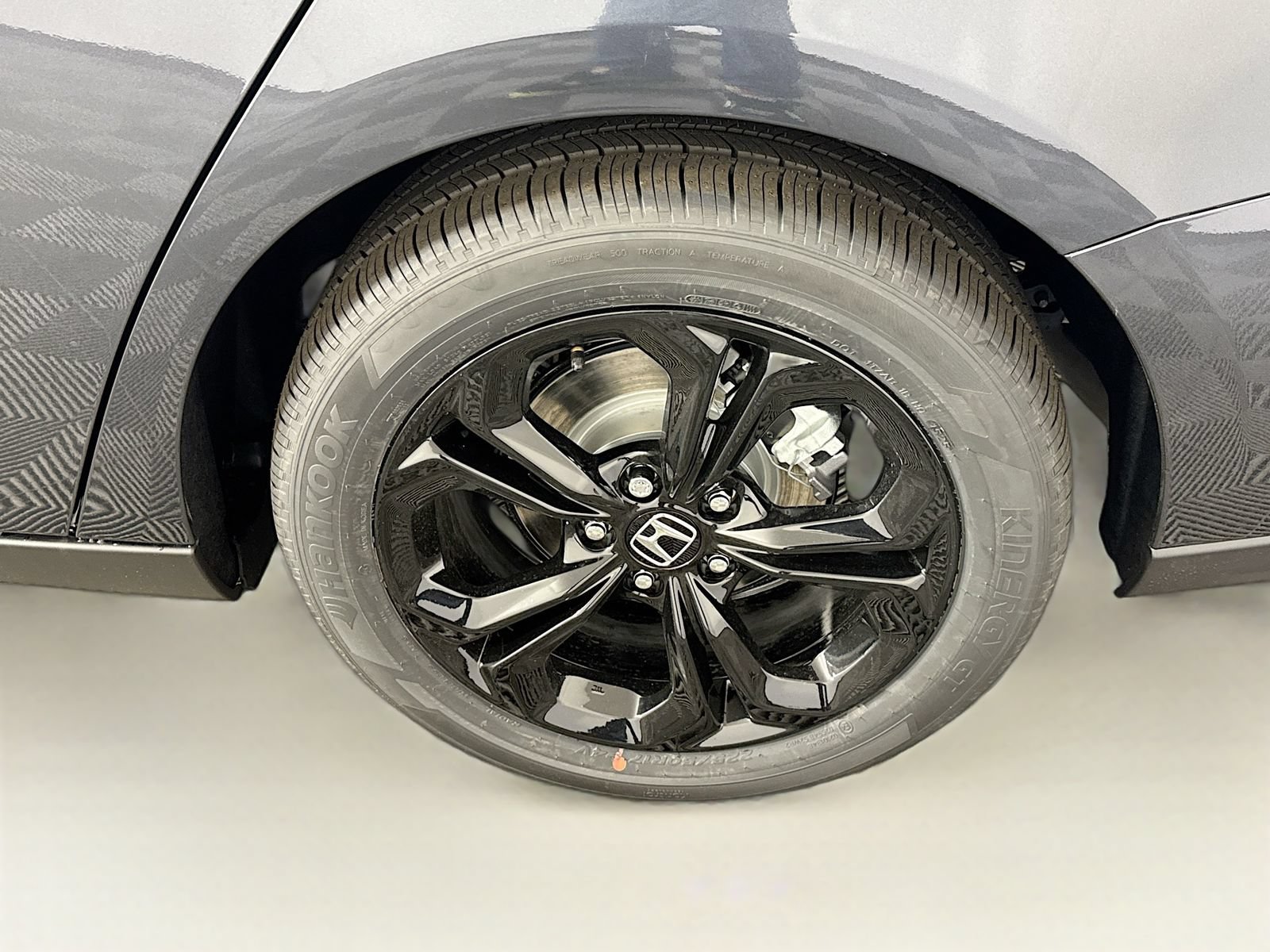 New 2025 Honda Accord SE image 17