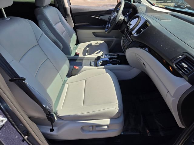 Certified 2022 Honda Pilot Touring image 24