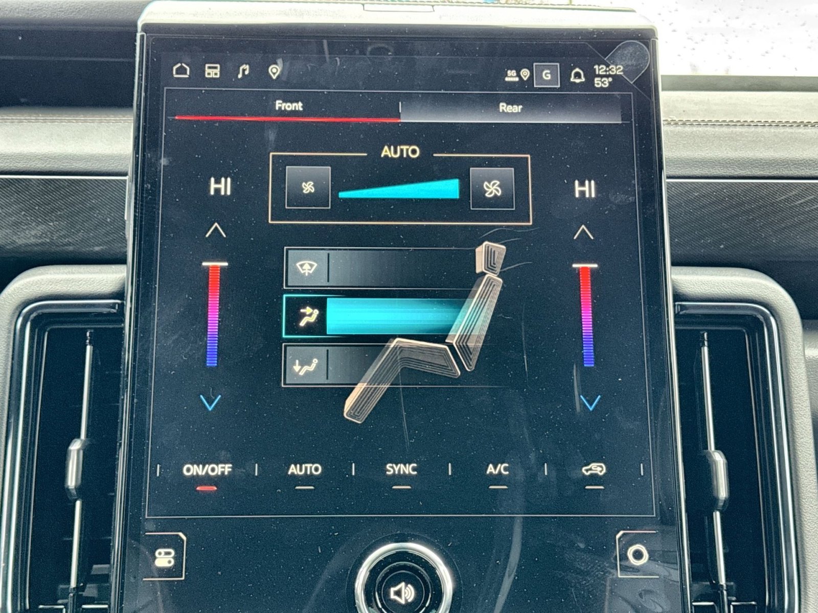 New 2026 GMC Yukon XL AT4 w/ AT4 Premium Plus Package image 21