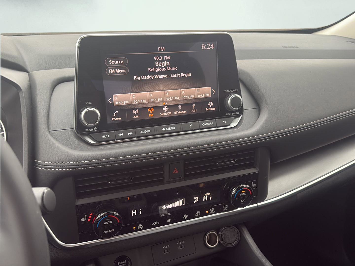 New 2026 Nissan Rogue SV image 13