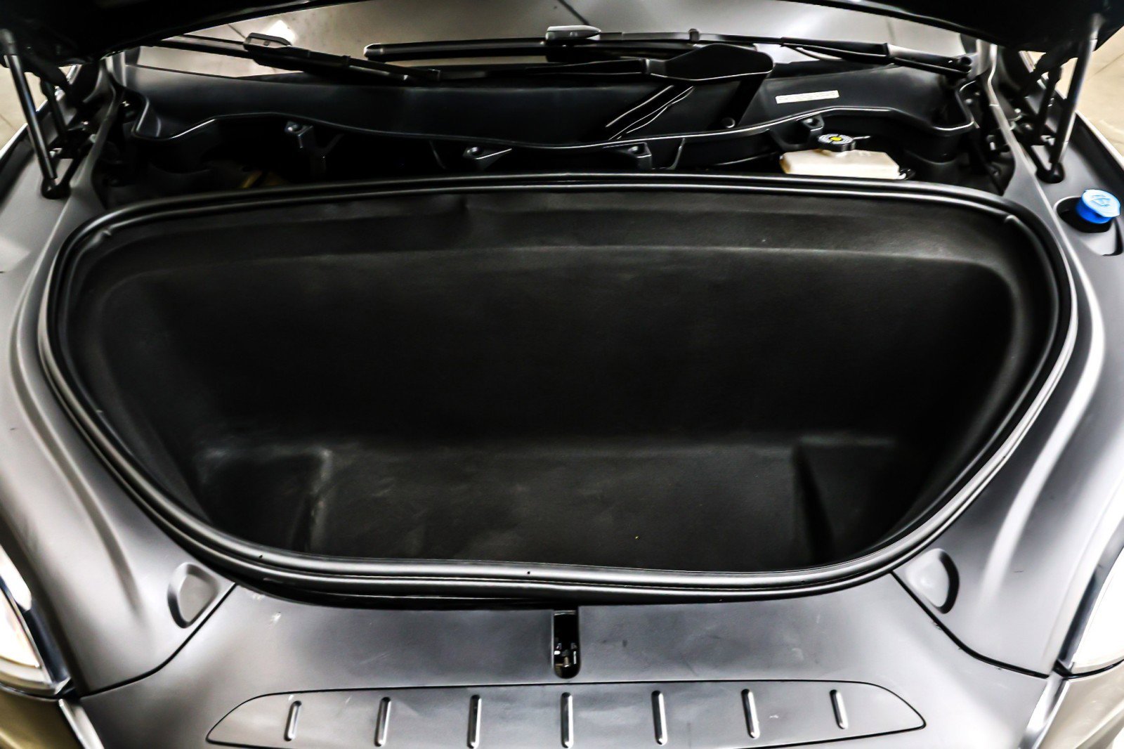 Used 2022 Tesla Model X AWD/4WD image 10