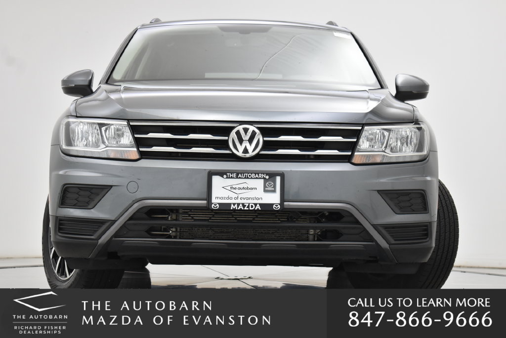 Used 2021 Volkswagen Tiguan SE w/ Panoramic Sunroof Package AWD/4WD image 4