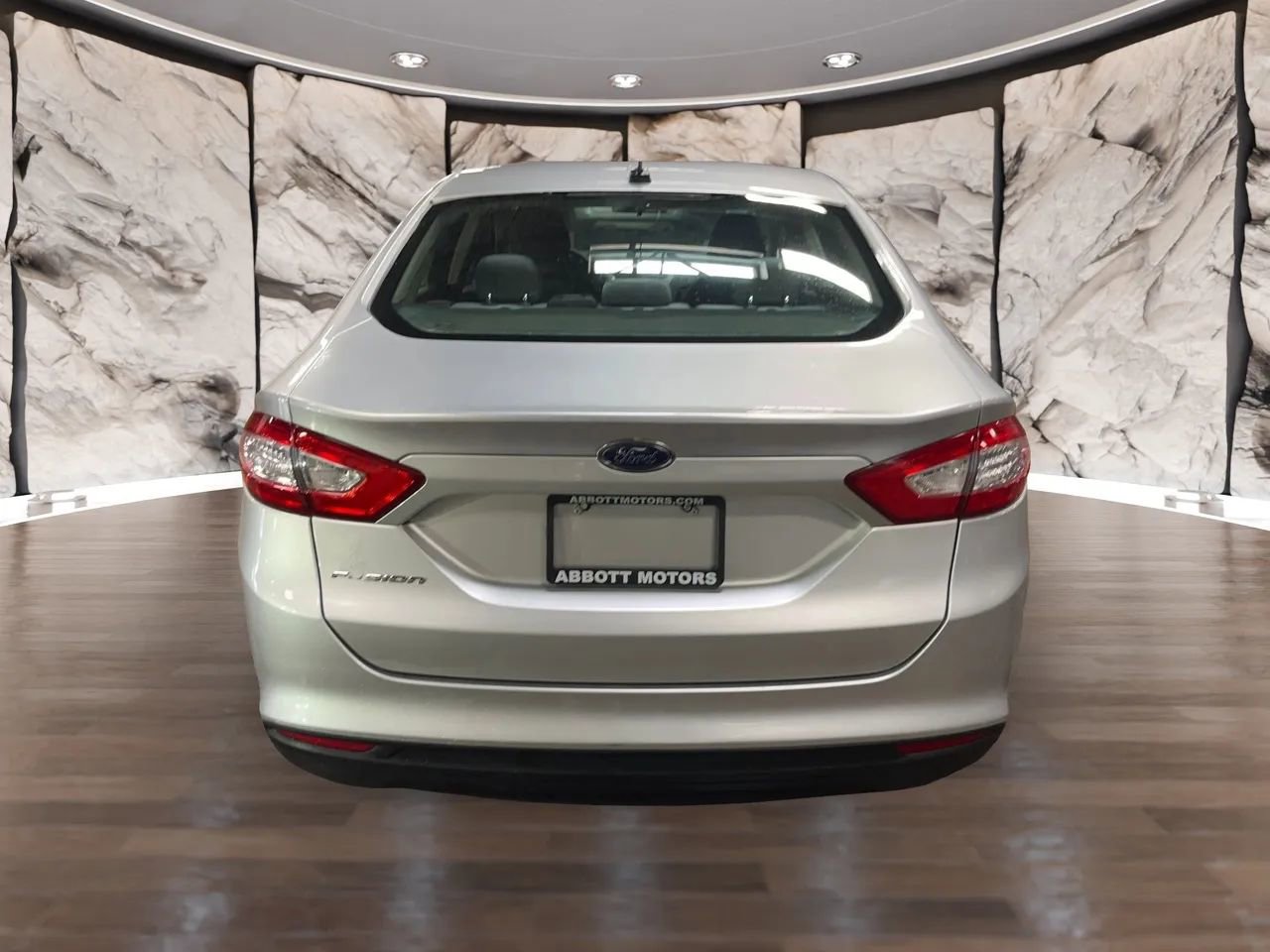 Used 2014 Ford Fusion S image 9