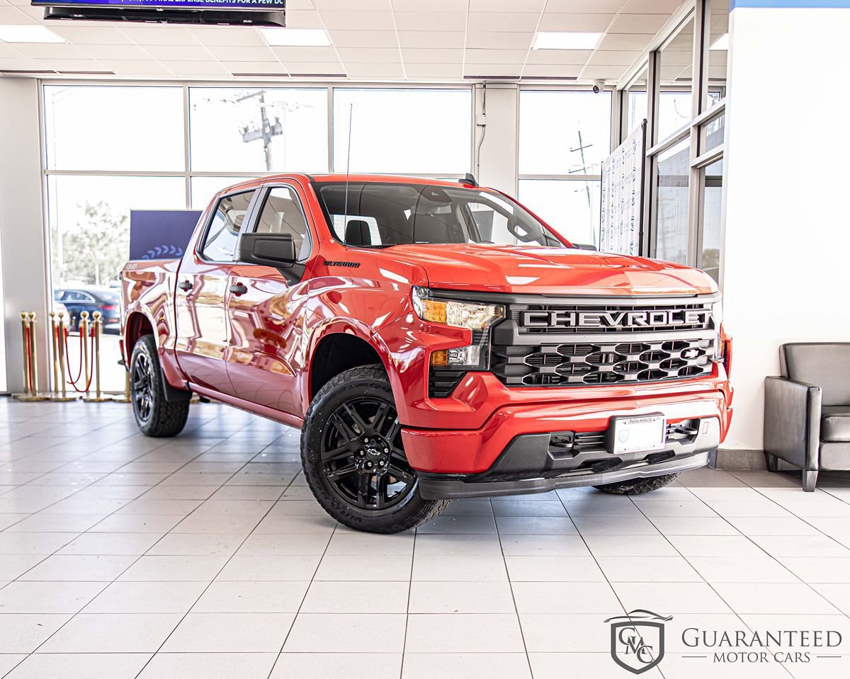 Used 2022 Chevrolet Silverado 1500 Custom w/ LPO, Dark Essentials Package AWD/4WD image 3